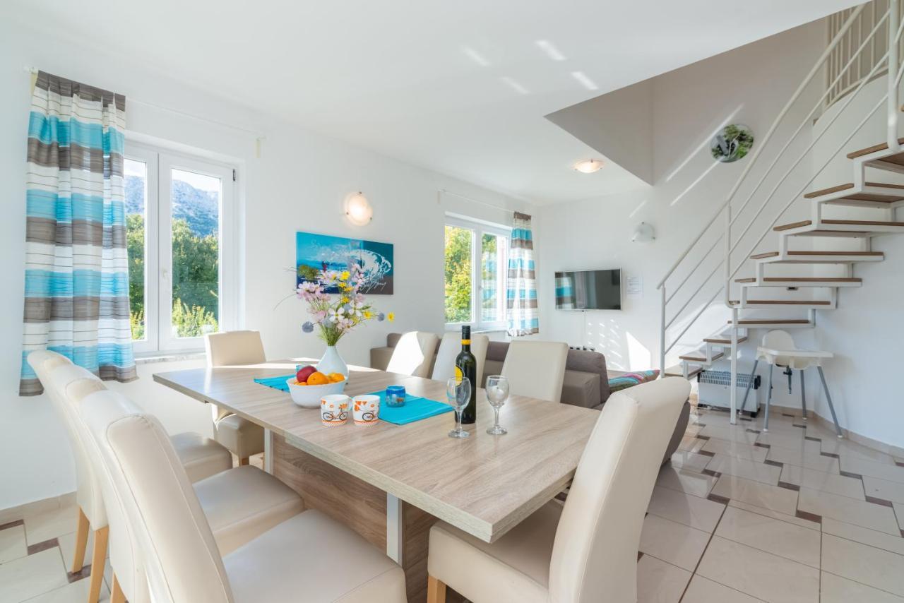 Beautiful Apartment Lovorka 6 , Baska, Krk Exterior photo